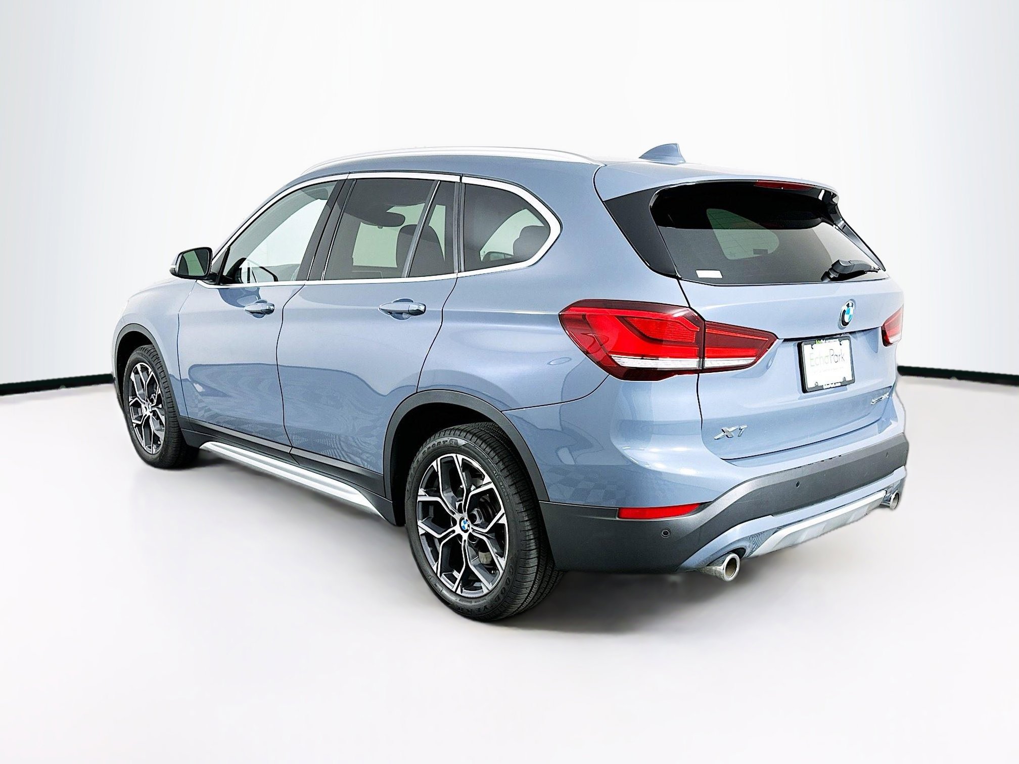 Used 2022 BMW X1 sDrive28i w/ Premium Package image 5