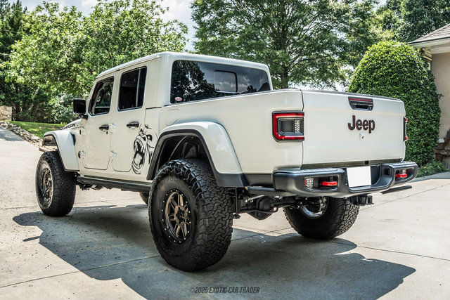 Used 2022 Jeep Gladiator Rubicon w/ LED Lighting Group AWD/4WD image 6