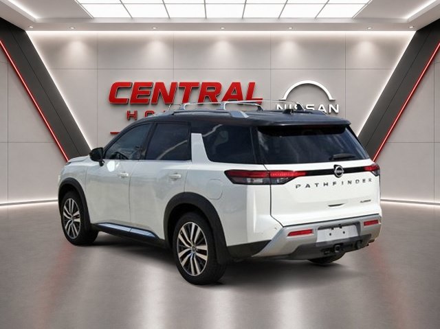 Used 2022 Nissan Pathfinder Platinum w/ Cargo Package FWD image 4