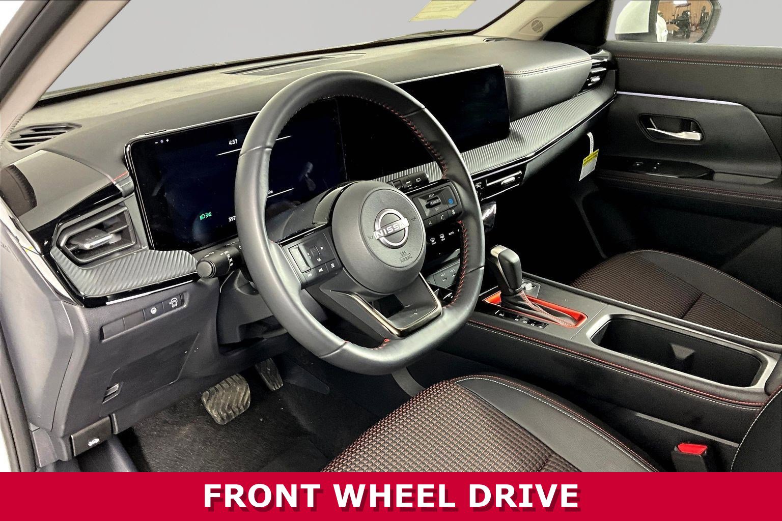 Used 2025 Nissan Kicks SR image 15