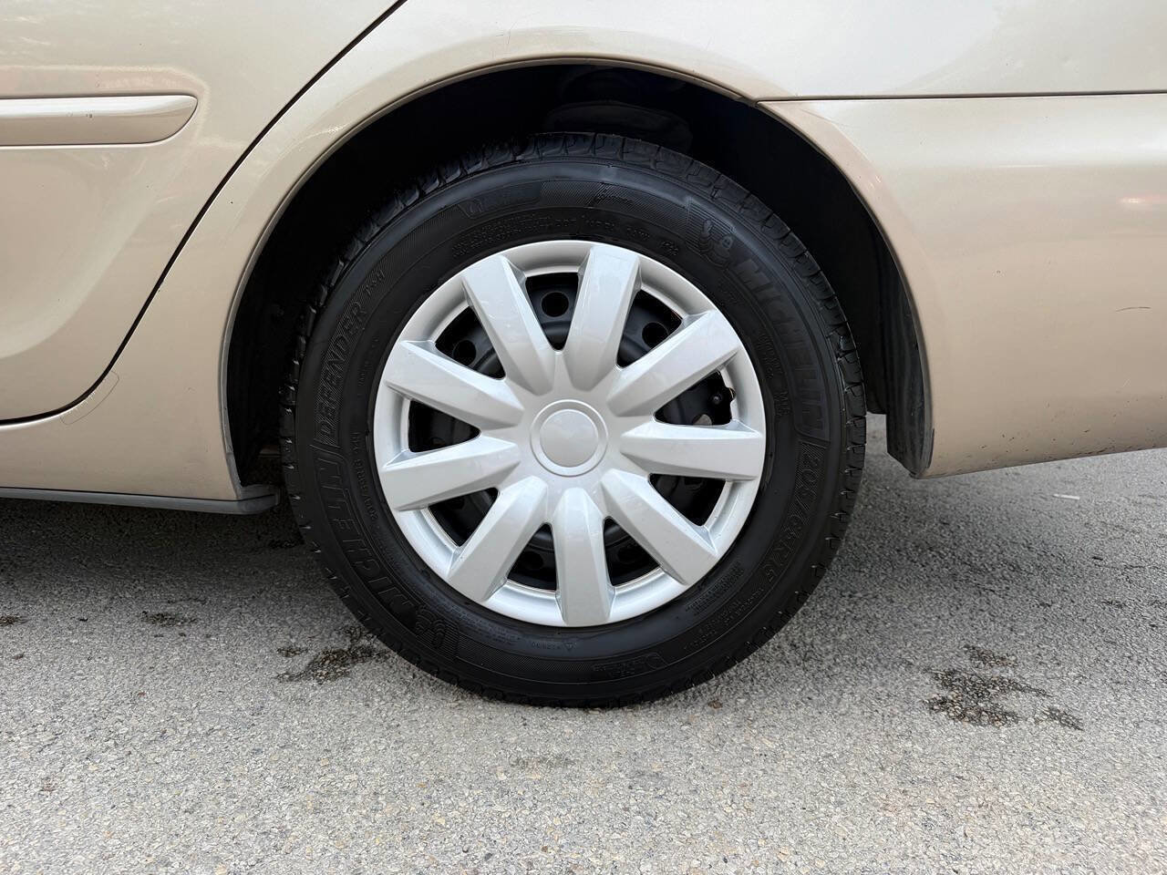 Used 2003 Toyota Camry LE FWD image 26