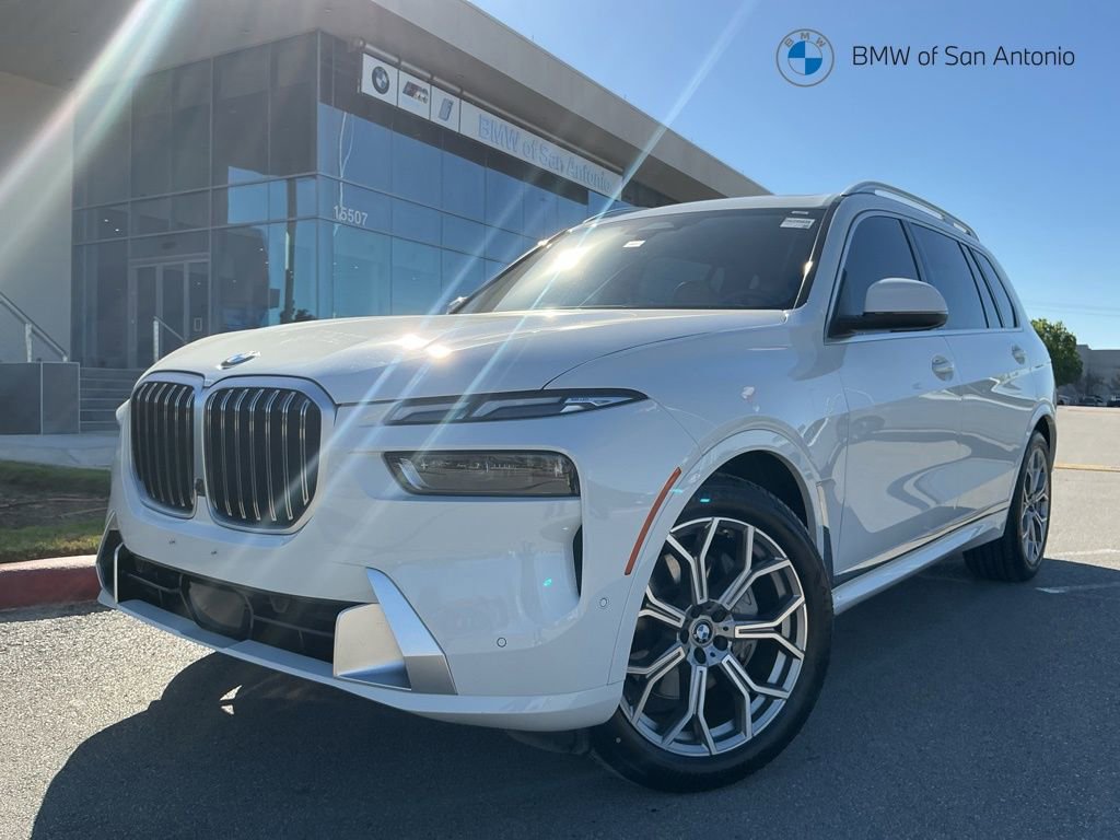 Certified 2024 BMW X7 xDrive40i image 1