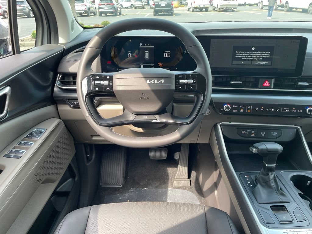 New 2027 Kia Carnival FWD image 12