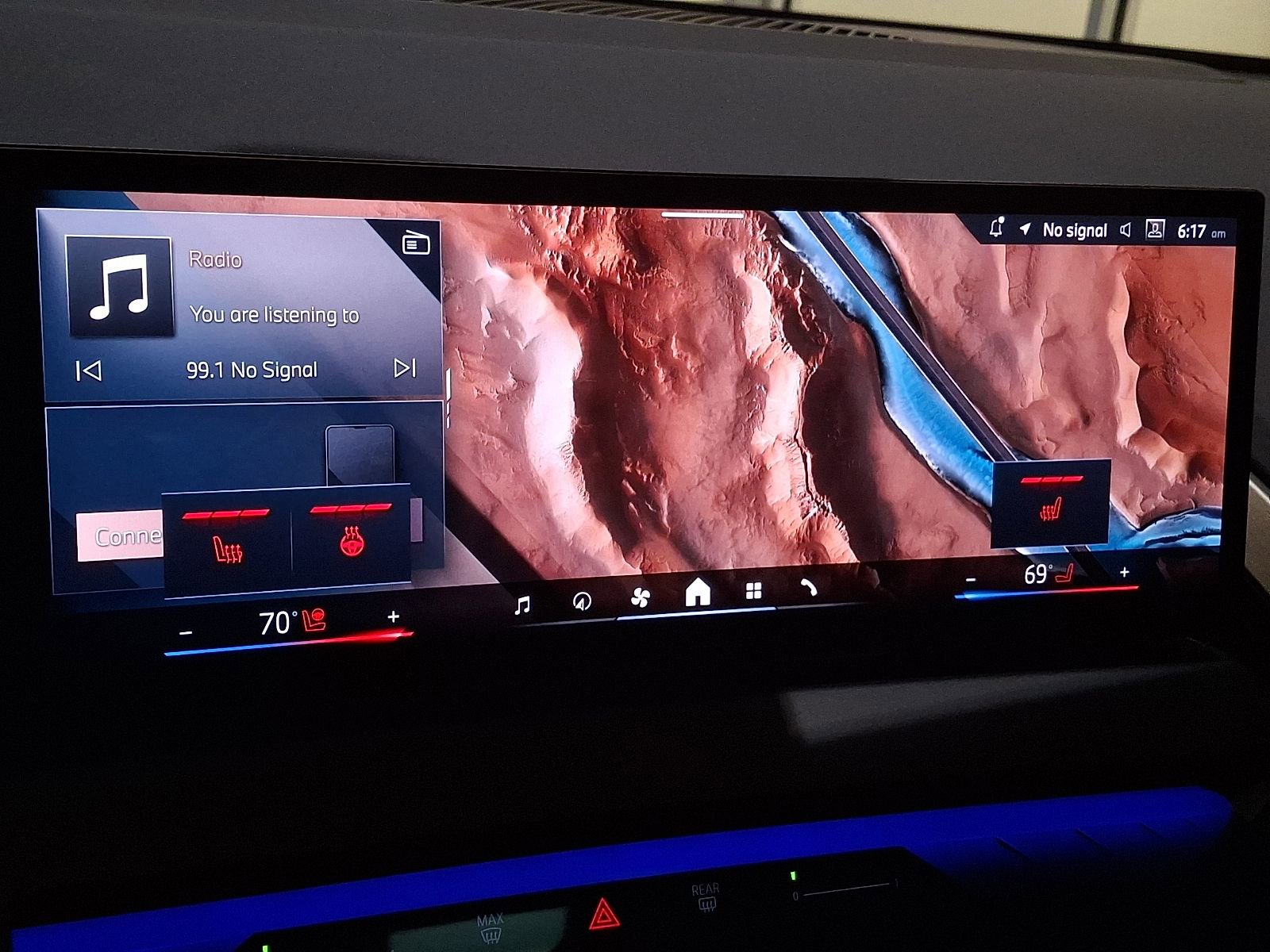 Used 2025 BMW X3 xDrive30i w/ Premium Package image 13