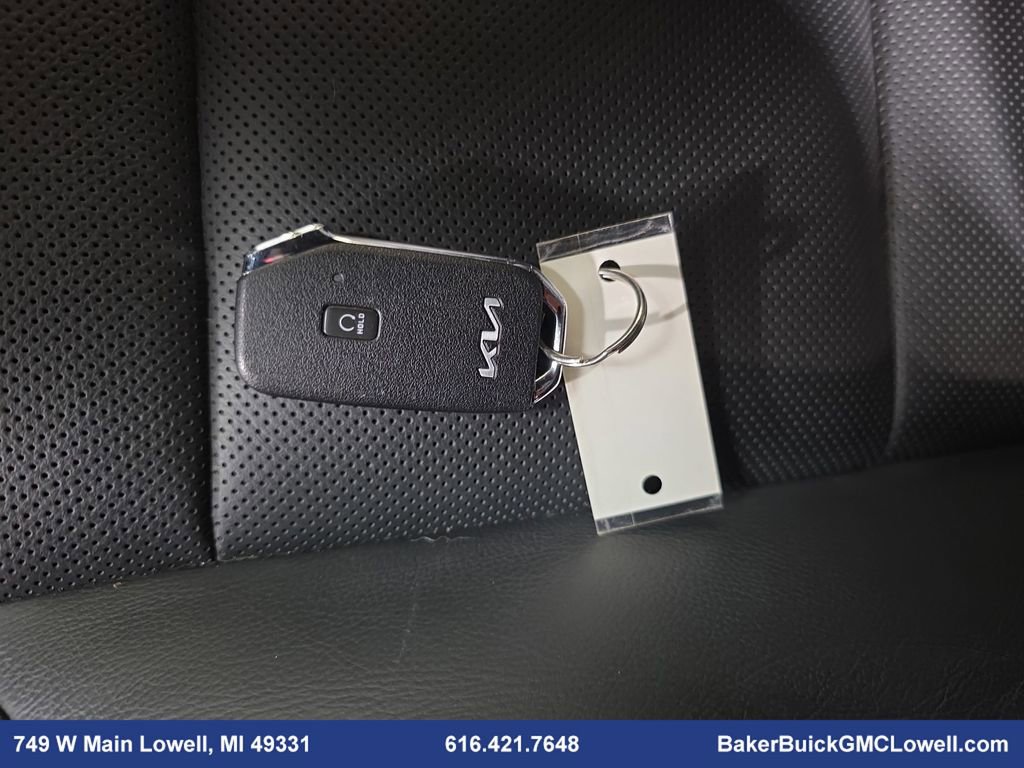 Used 2022 Kia Stinger GT-Line w/ Sun & Sound Package image 36