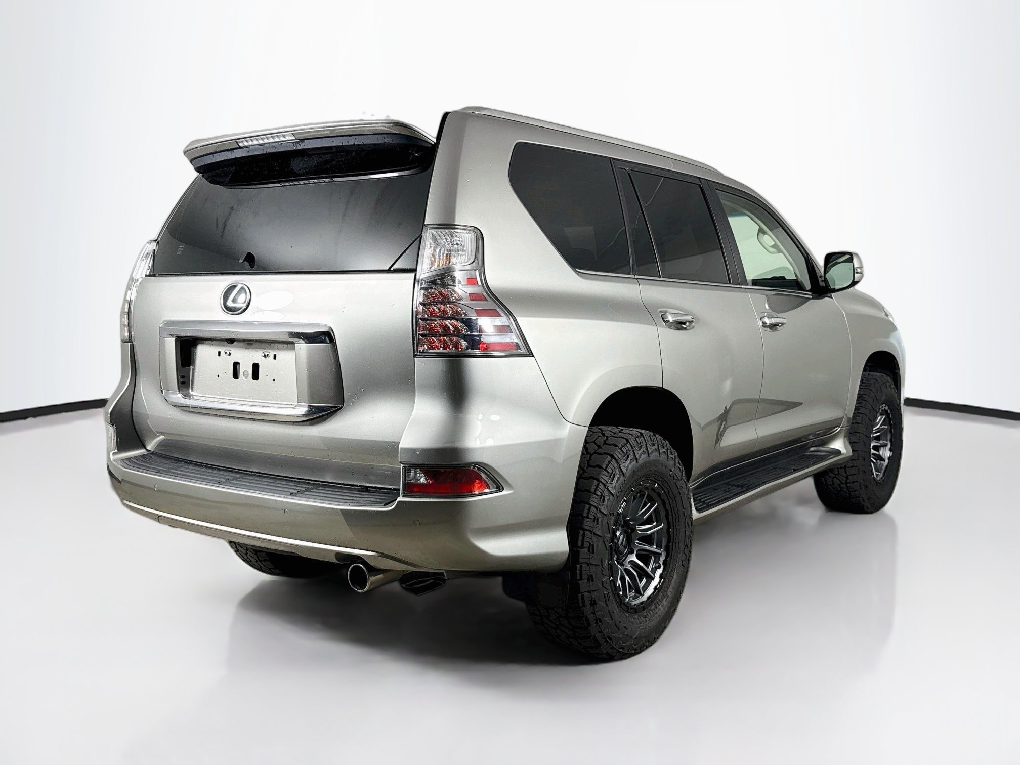 Used 2020 Lexus GX 460 Premium w/ Premium Package AWD/4WD image 34