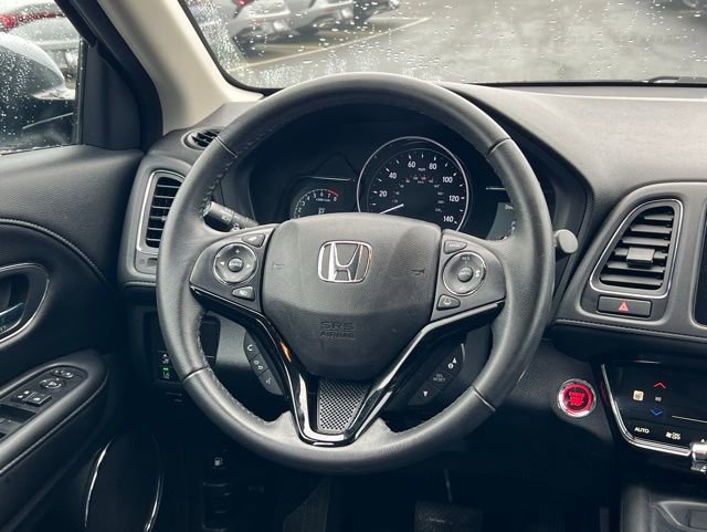 Used 2020 Honda HR-V Touring image 12