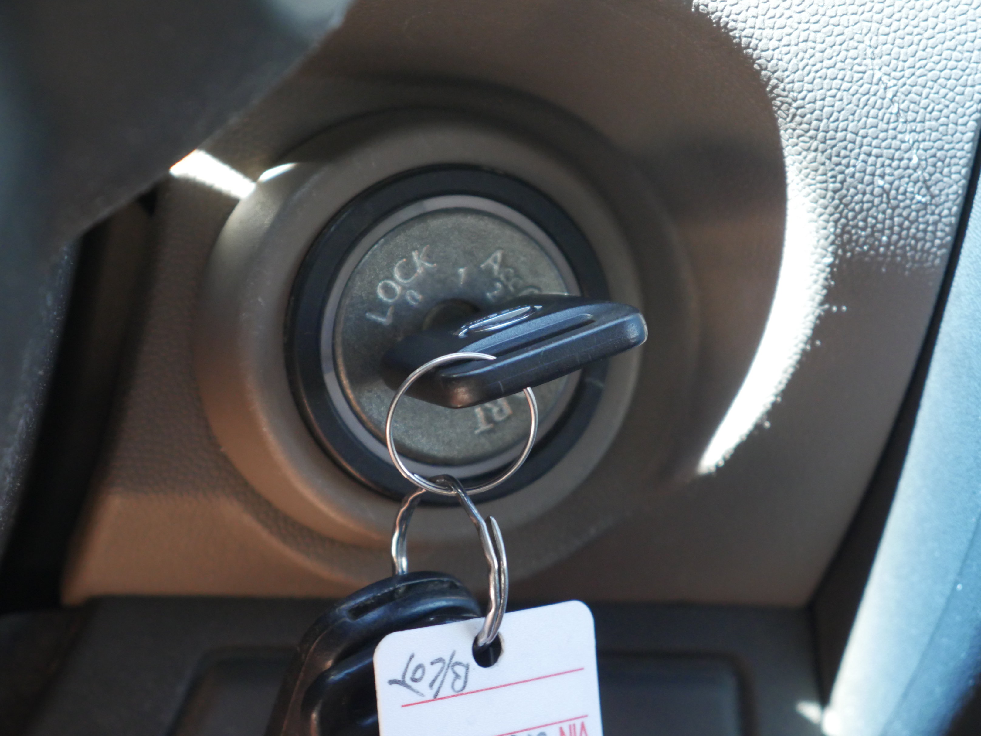 Used 2008 Nissan Xterra SE AWD/4WD image 8