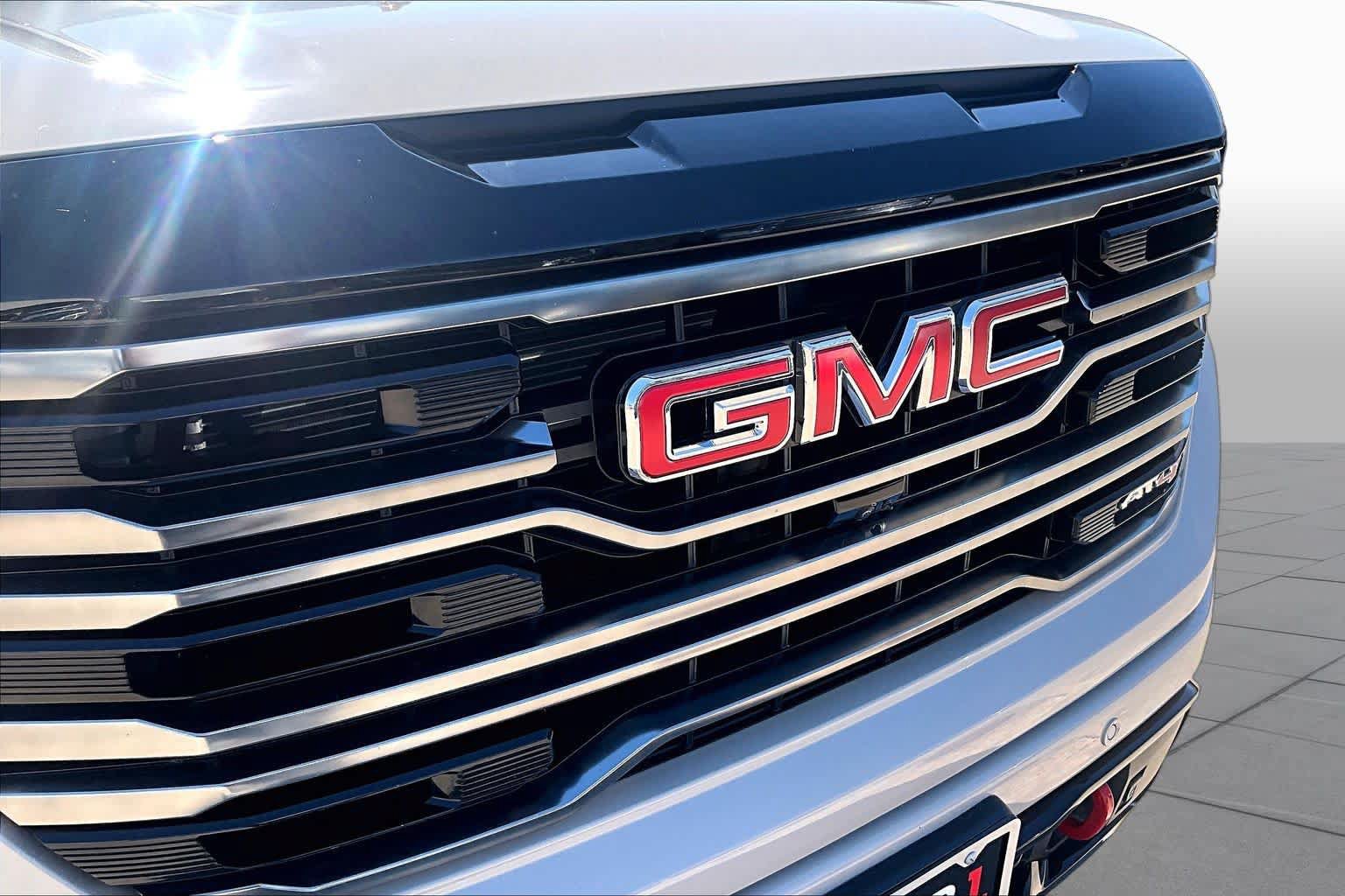 Used 2026 GMC Sierra 1500 AT4 w/ Technology Package AWD/4WD image 30