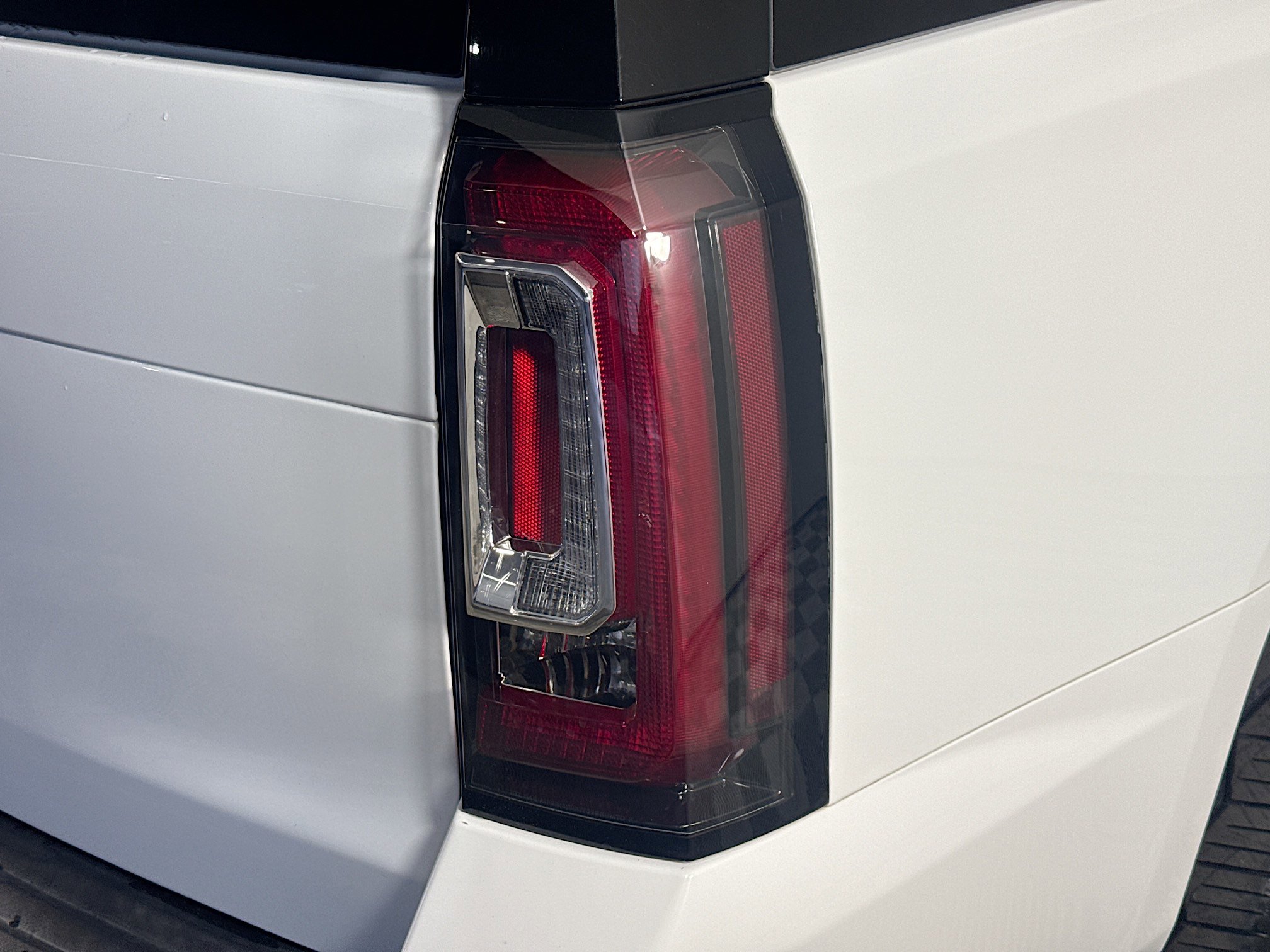 Used 2018 GMC Yukon SLT w/ HD Trailering Package image 33