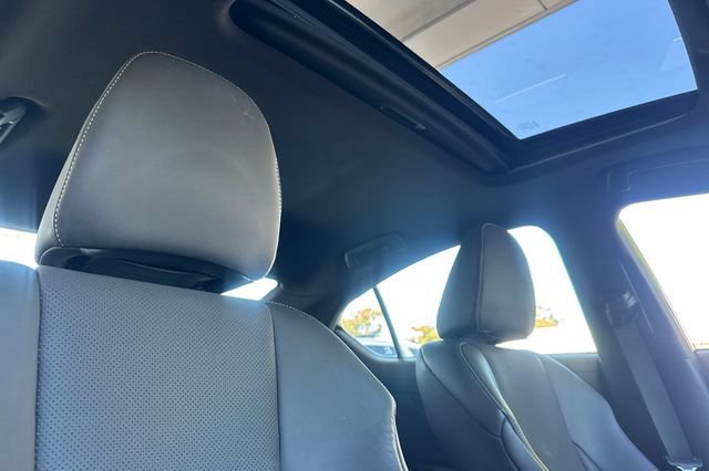 Used 2022 Lexus IS 350 F Sport w/ Navigation Package RWD image 16