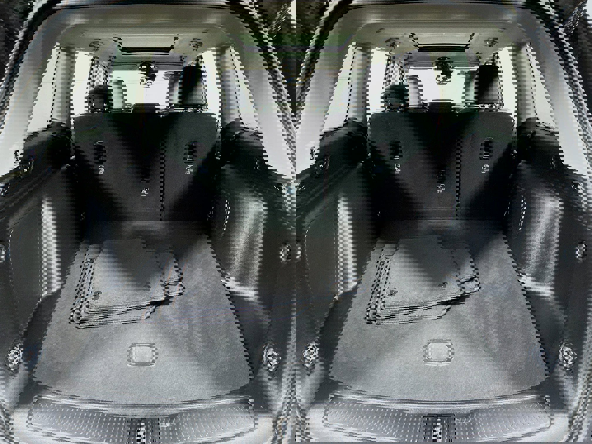 Used 2023 Jeep Grand Cherokee 4WD 4xe image 25