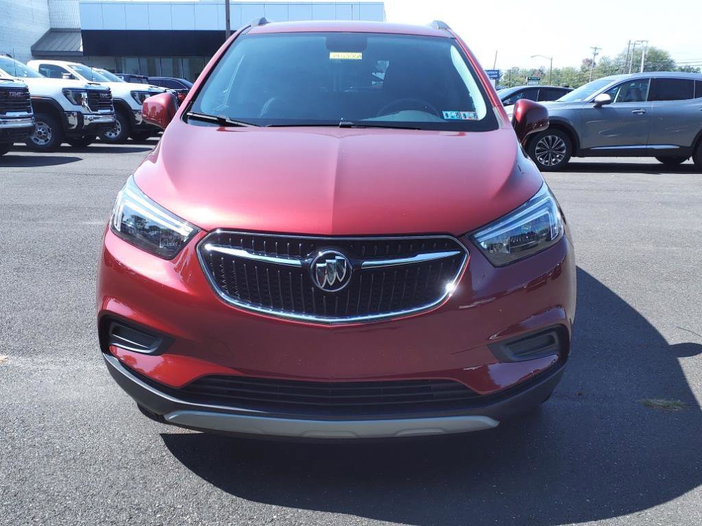 Certified 2021 Buick Encore Preferred image 2