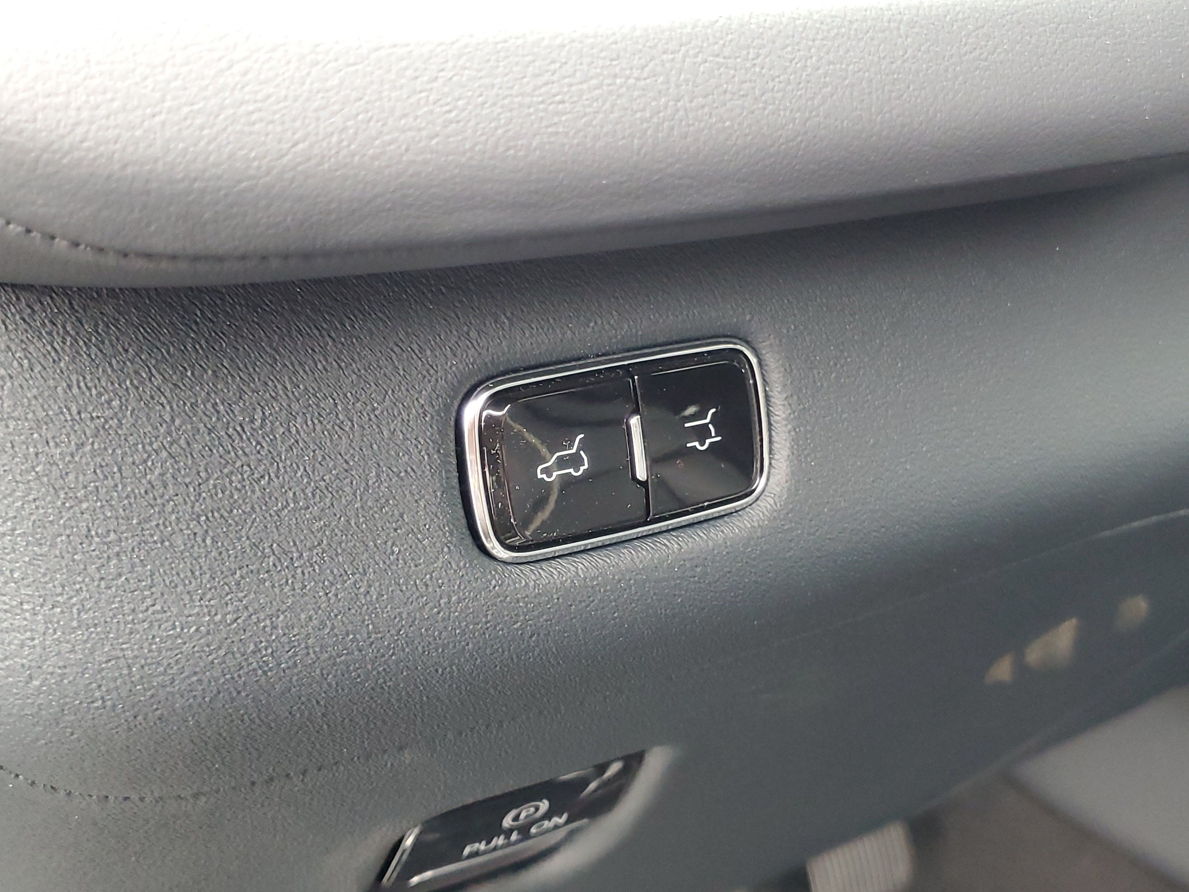 New 2026 Lincoln Navigator Reserve AWD/4WD image 15