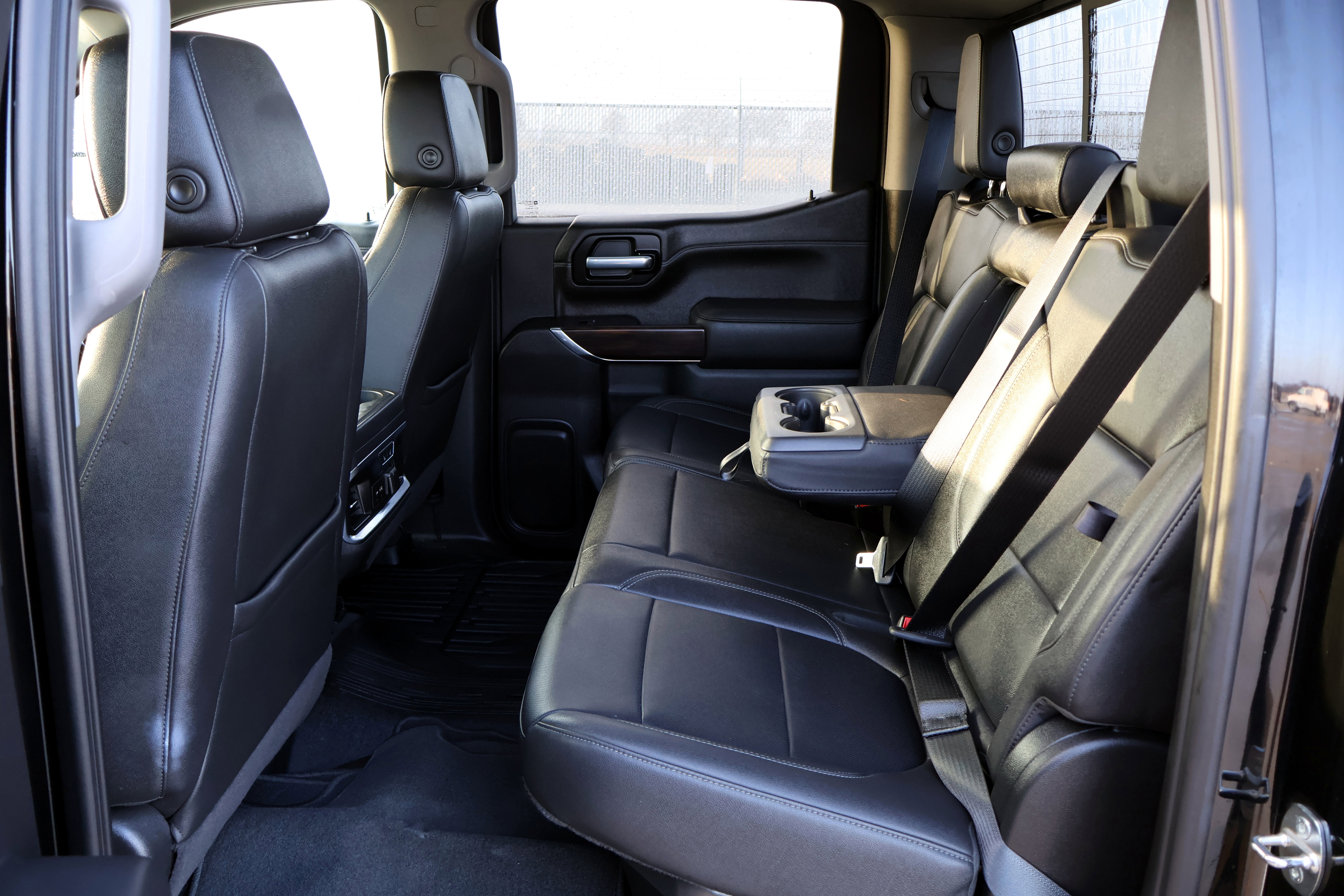 Used 2021 GMC Sierra 1500 SLT image 19