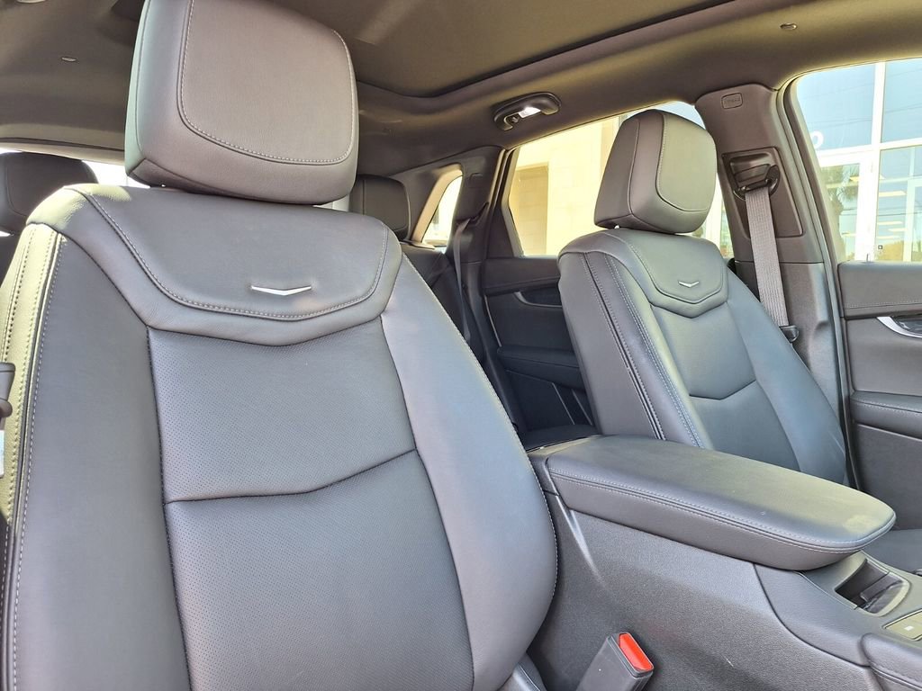 New 2025 Cadillac XT5 Premium Luxury w/ Technology Package image 30