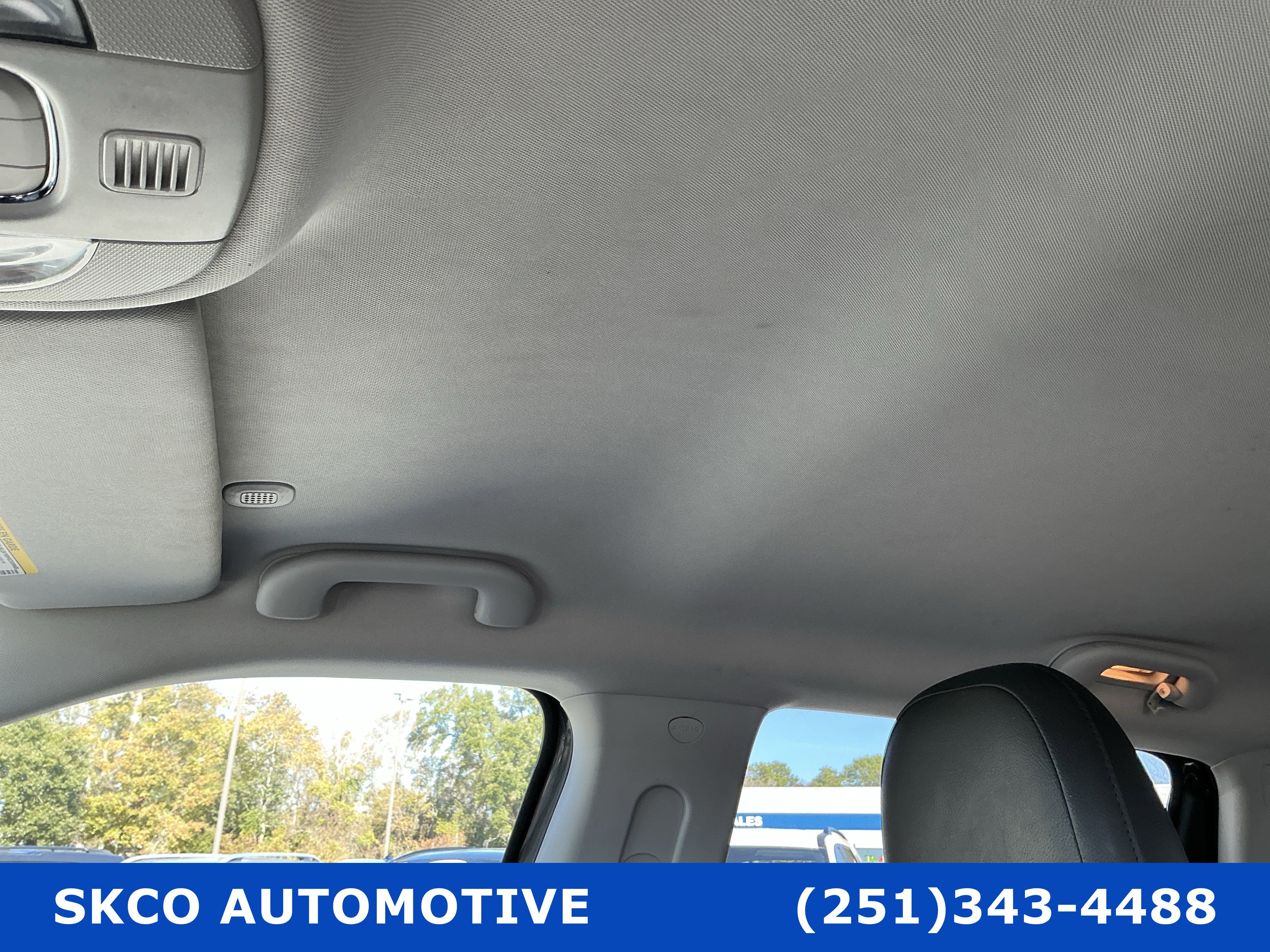 Used 2020 Jeep Compass Latitude image 23