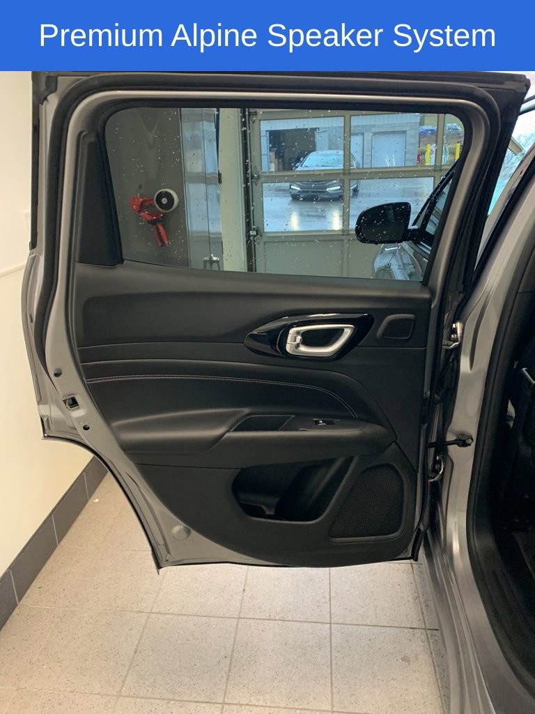 Used 2023 Jeep Compass High Altitude w/ Driver Assist Group I image 13