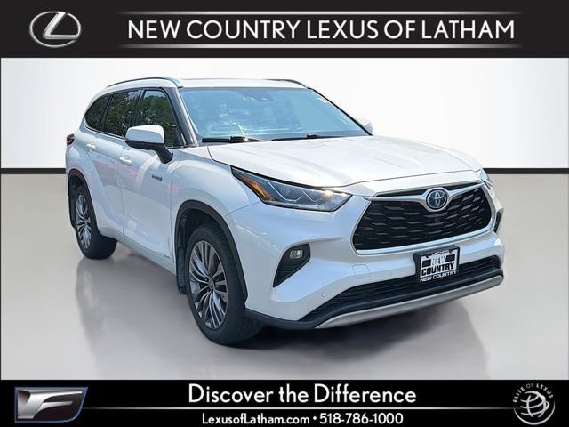 Used 2021 Toyota Highlander Platinum AWD/4WD image 1