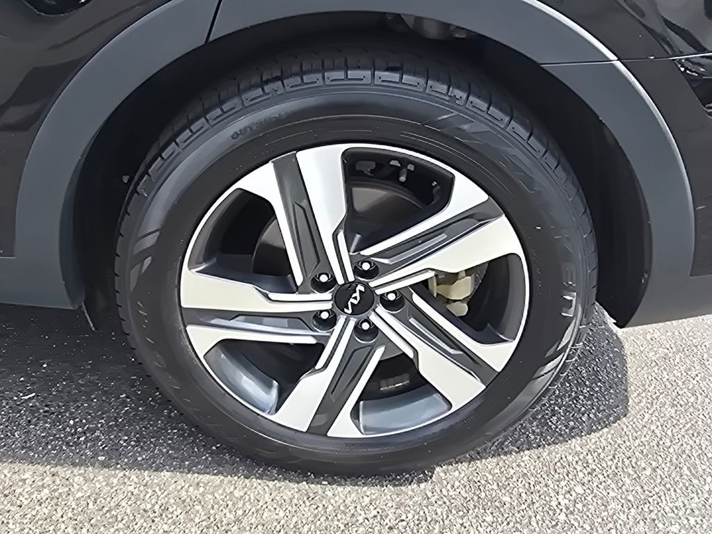 Used 2022 Kia Sorento SX w/ Panoramic Sunroof Package image 11