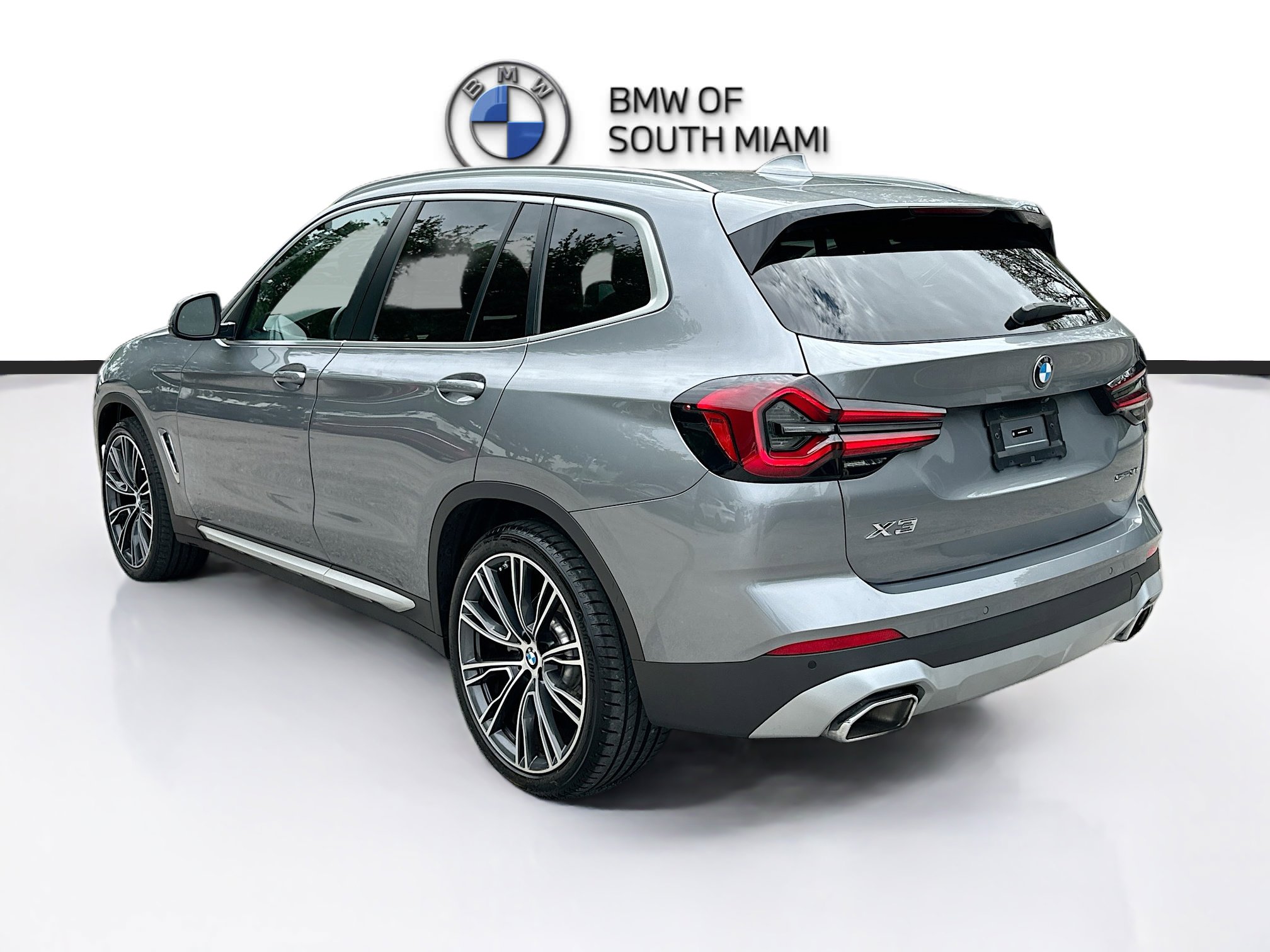Certified 2024 BMW X3 sDrive30i w/ Convenience Package image 5