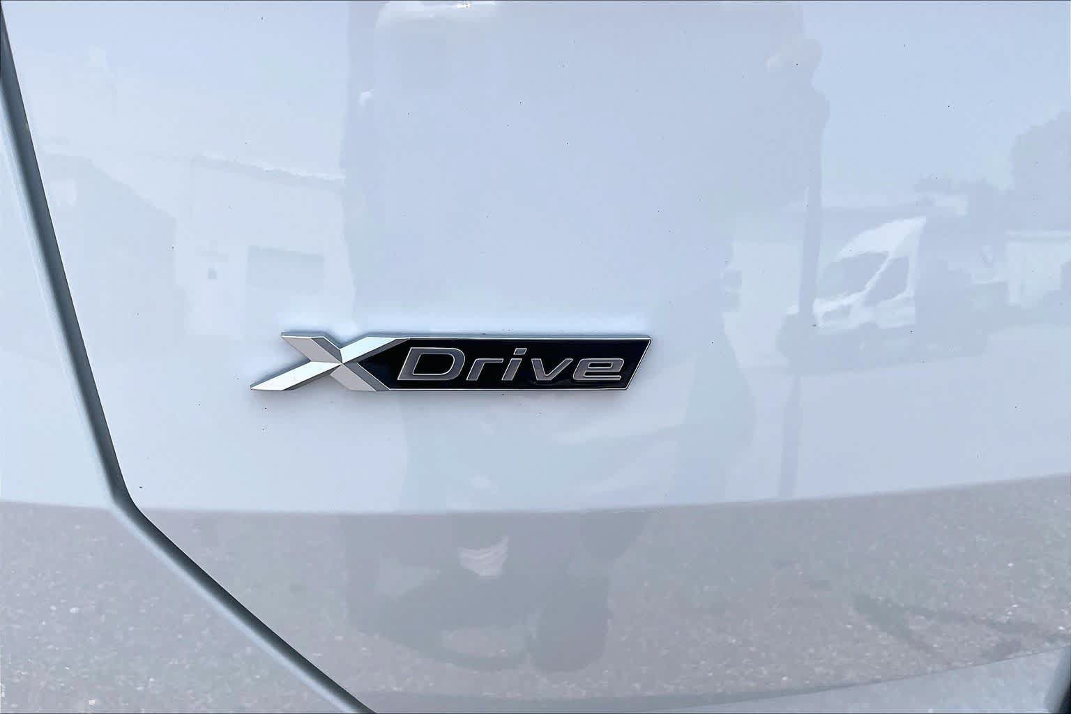 Used 2025 BMW X3 xDrive30i w/ Premium Package AWD/4WD image 9