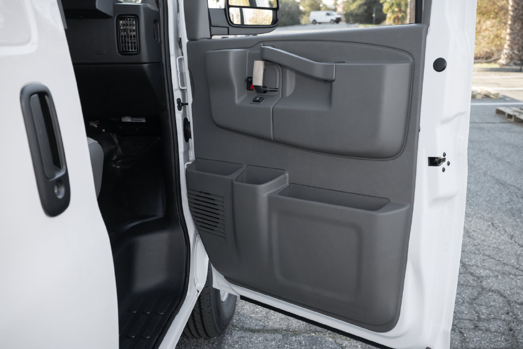 New 2025 GMC Savana 2500 Extended w/ Driver Convenience Package RWD image 34