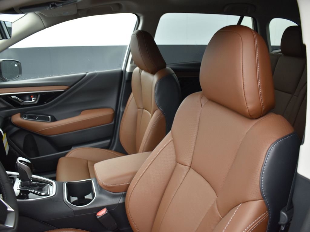 New 2025 Subaru Outback Touring XT image 13