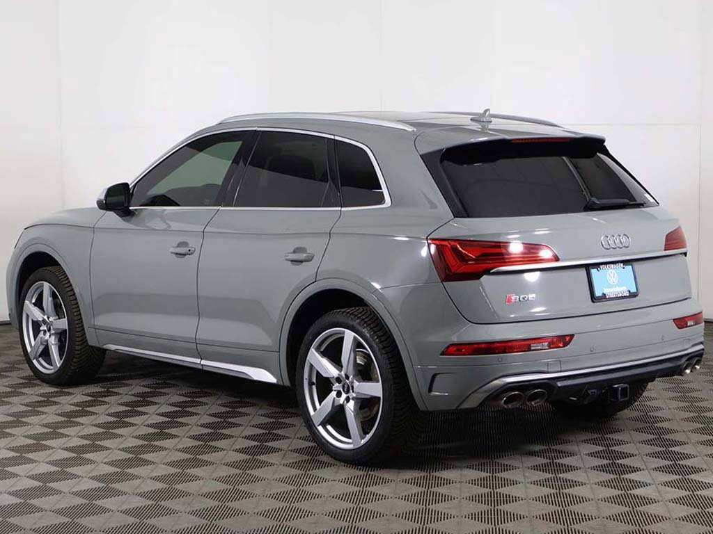 Used 2022 Audi SQ5 Premium Plus w/ Premium Plus Package image 10