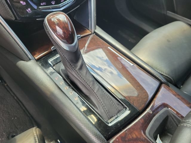 Used 2013 Cadillac XTS Luxury w/ Driver Awareness Package FWD image 24