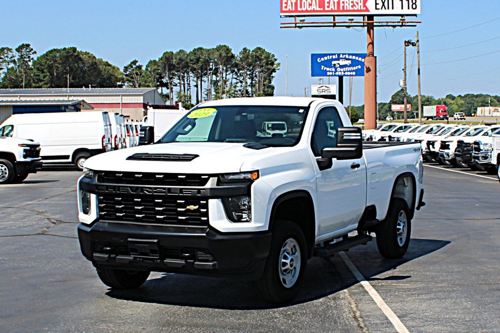 Used 2023 Chevrolet Silverado 2500 W/T w/ WT Convenience Package AWD/4WD image 2