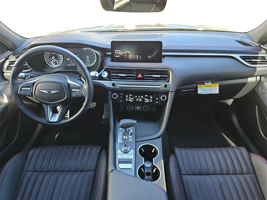 Used 2025 Genesis G70 3.3T Advanced image 9