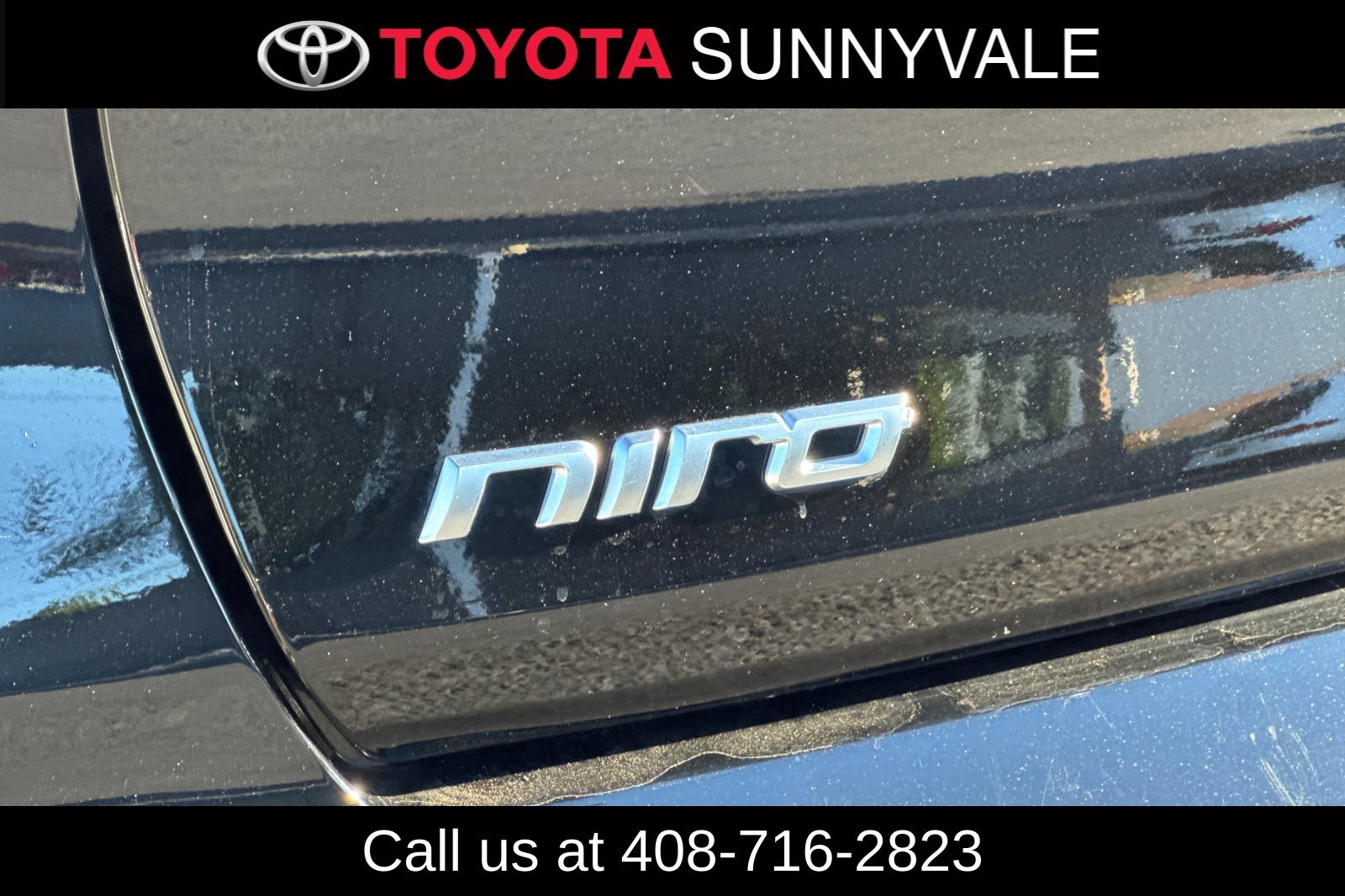 Used 2022 Kia Niro LXS w/ Digital Cluster Package FWD image 28