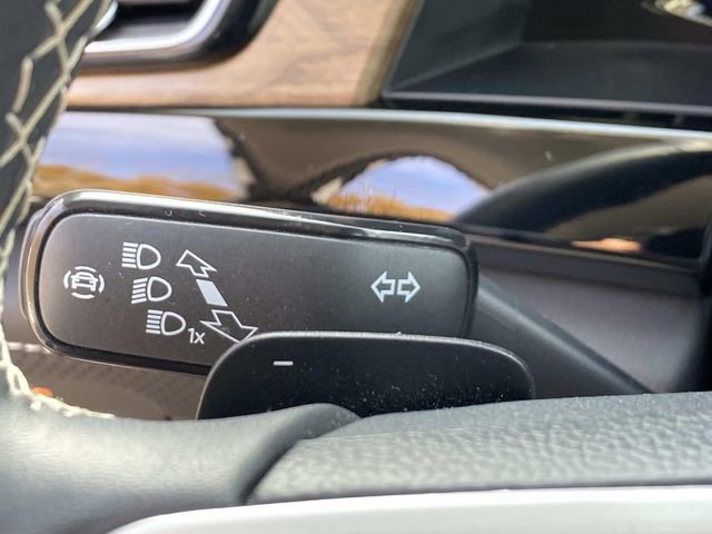 Used 2024 Volkswagen Atlas SE image 12