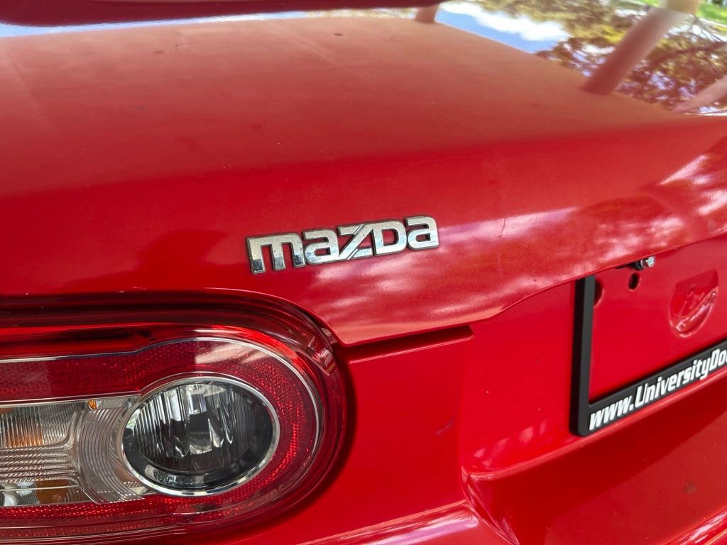 Used 2009 MAZDA MX-5 Miata Sport w/ Convenience Pkg RWD image 18