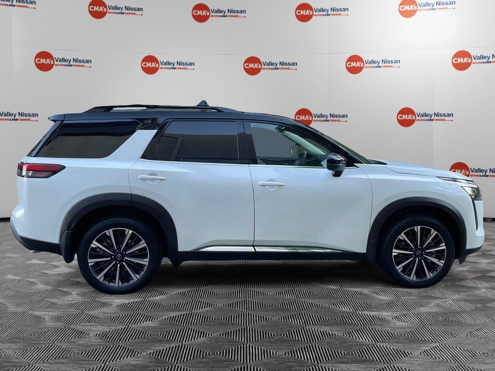 New 2026 Nissan Pathfinder Platinum AWD/4WD image 6