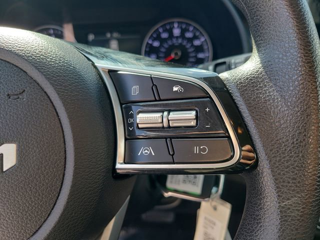 Used 2024 Kia Forte LXS FWD image 25