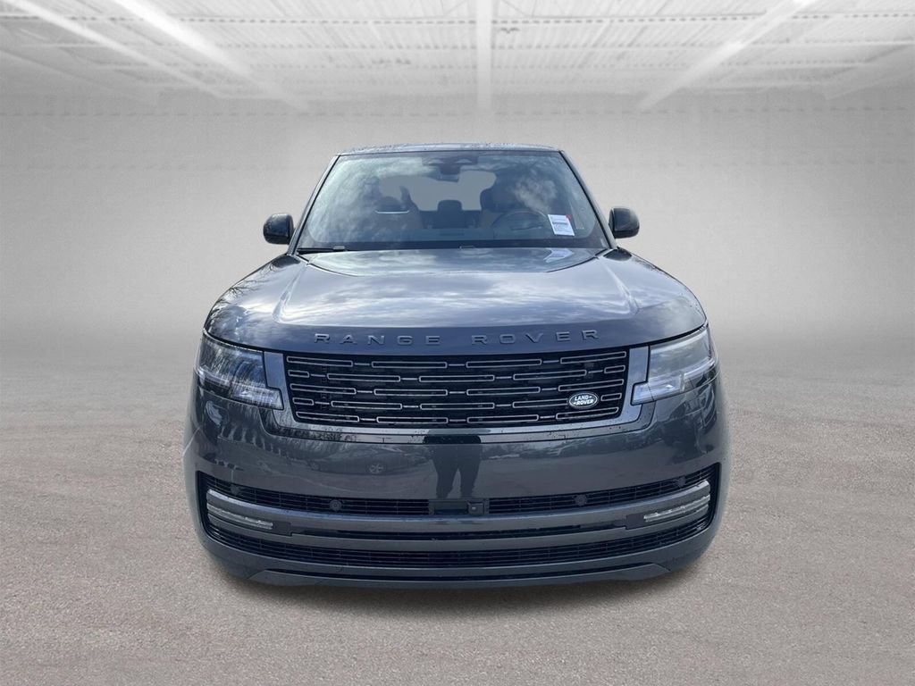 New 2026 Land Rover Range Rover Long Wheelbase SE AWD/4WD image 8