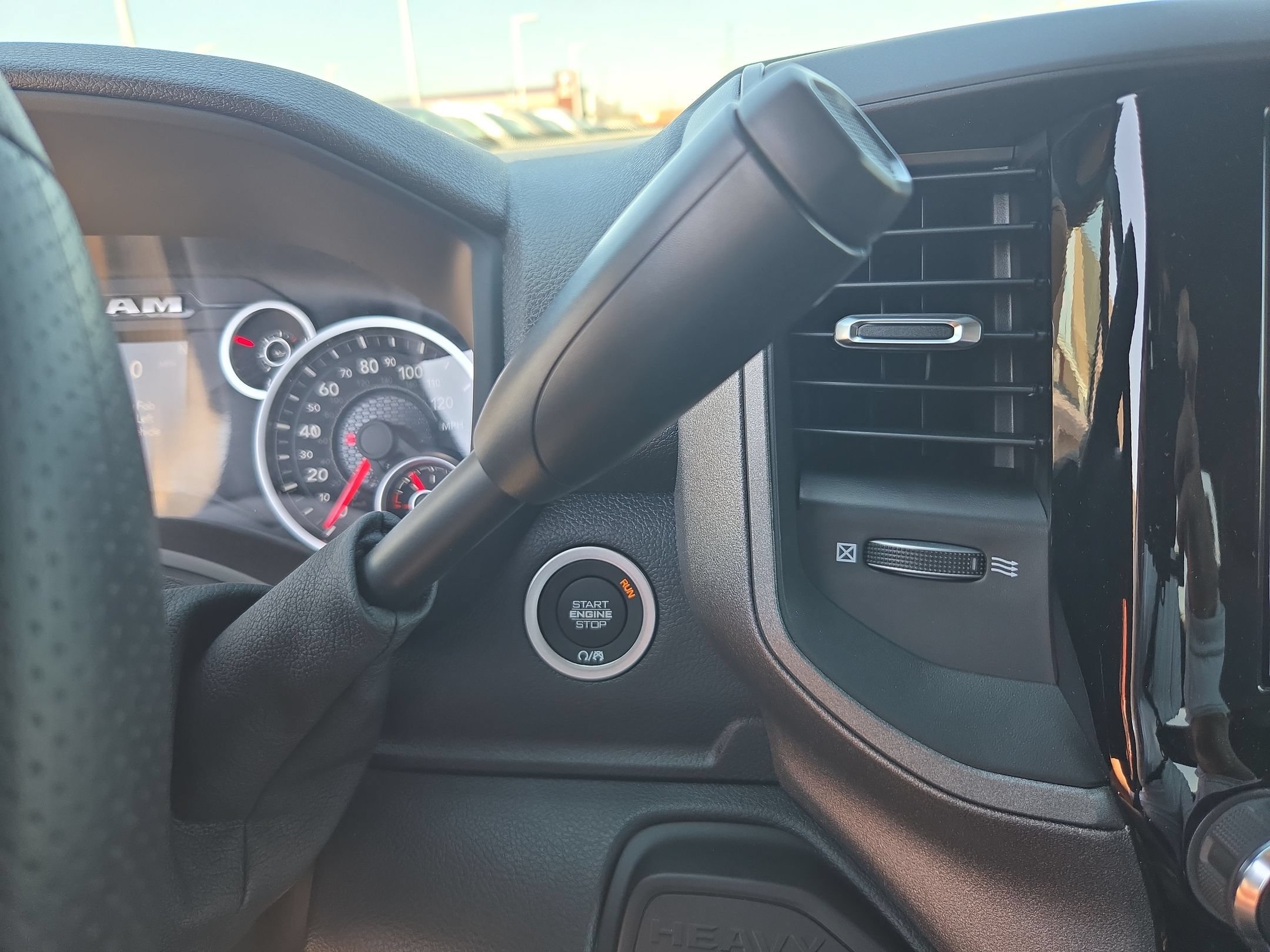 New 2027 RAM 3500 Tradesman AWD/4WD image 18