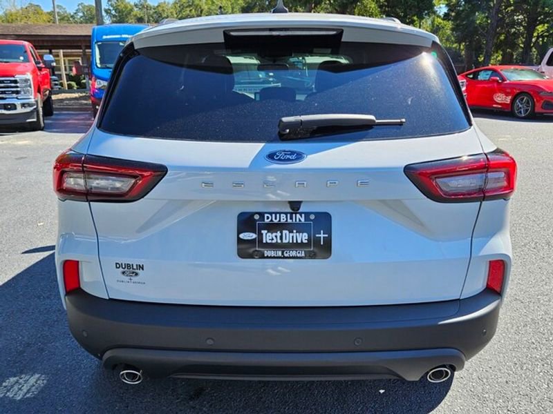 New 2026 Ford Escape ST-Line image 13