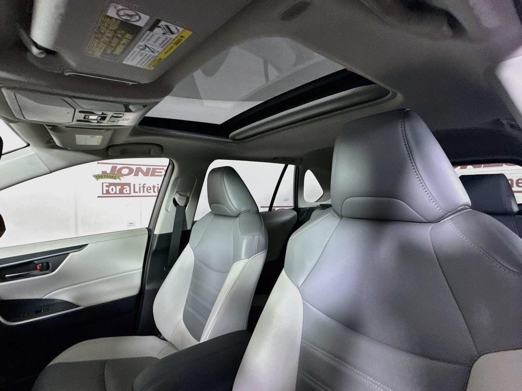 Certified 2023 Toyota RAV4 XLE Premium AWD/4WD image 11