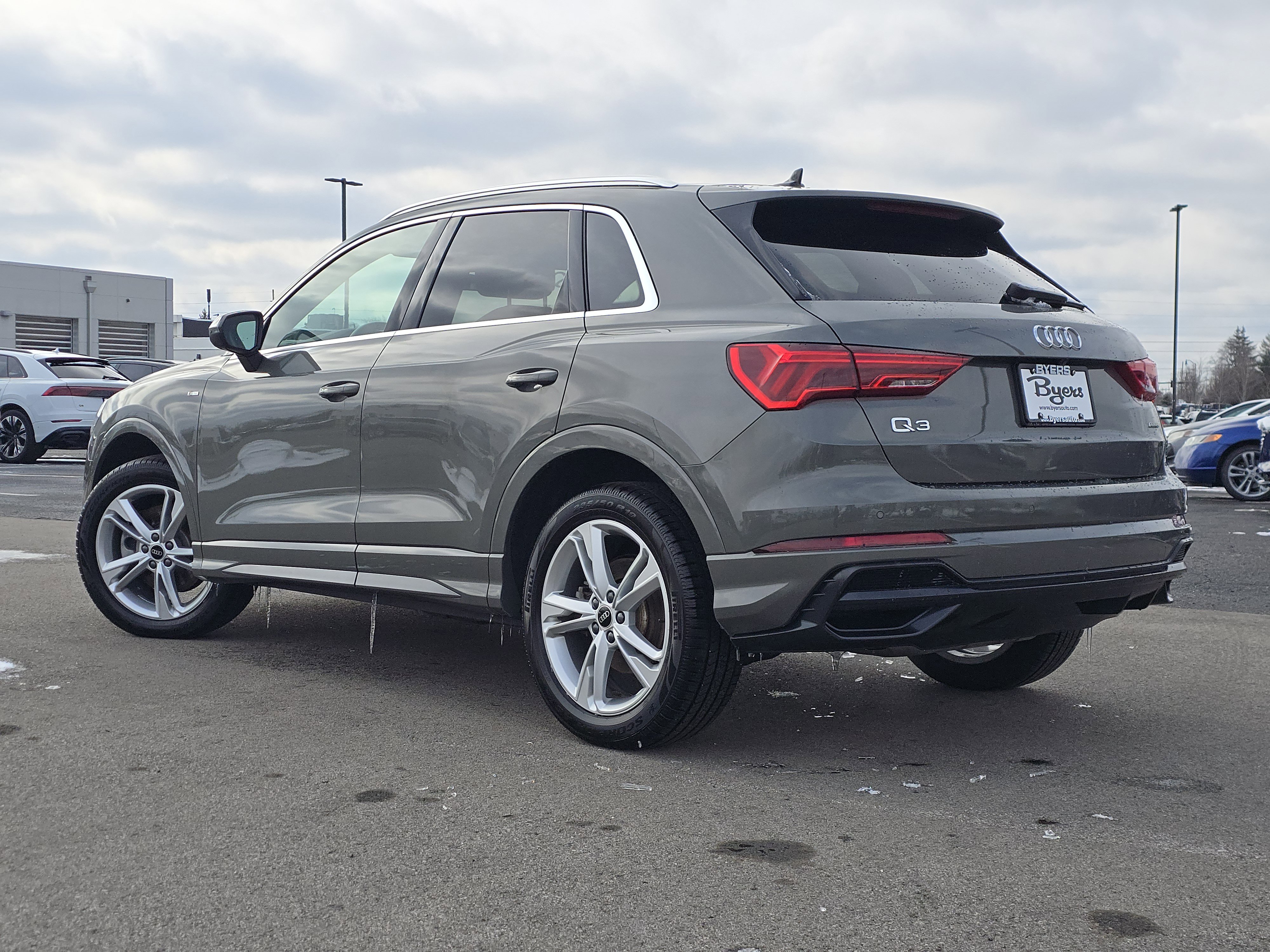 Certified 2022 Audi Q3 2.0T Premium Plus image 5
