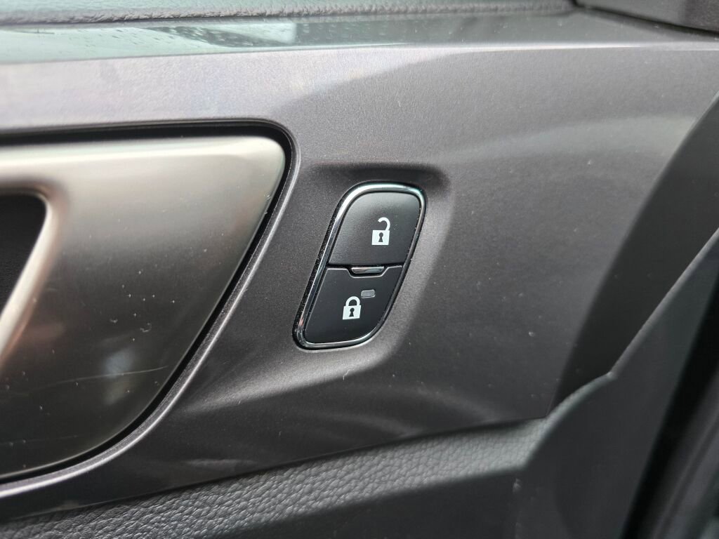 Used 2021 Ford Ranger Lariat w/ Equipment Group 501A High AWD/4WD image 17