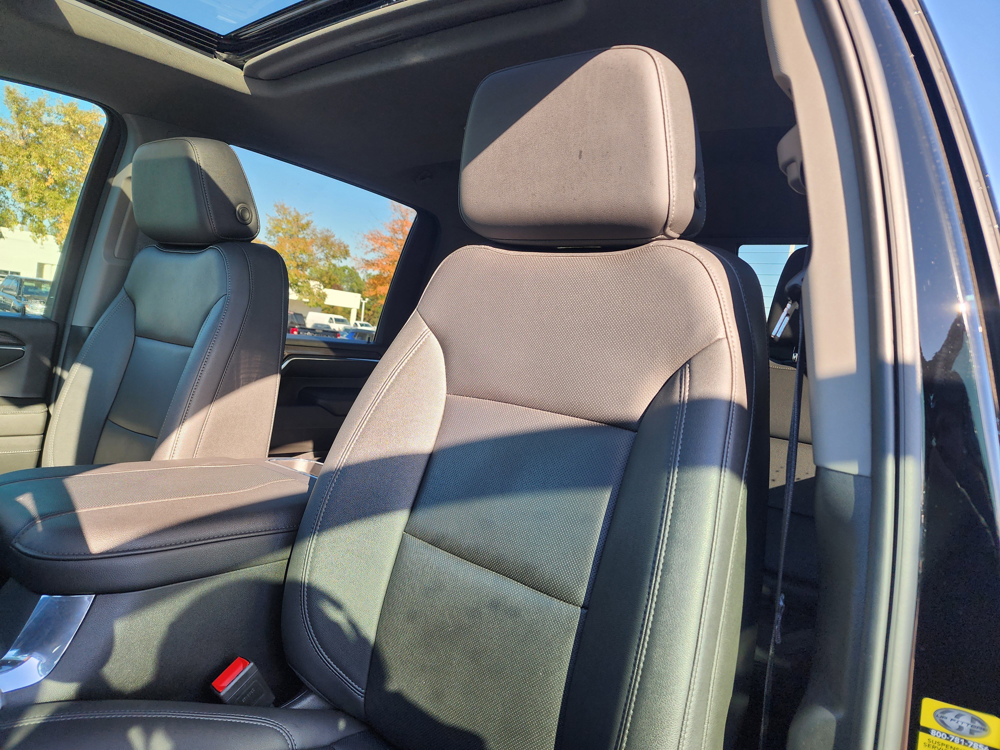 Used 2024 Chevrolet Silverado 2500 LTZ w/ LTZ Premium Package image 21