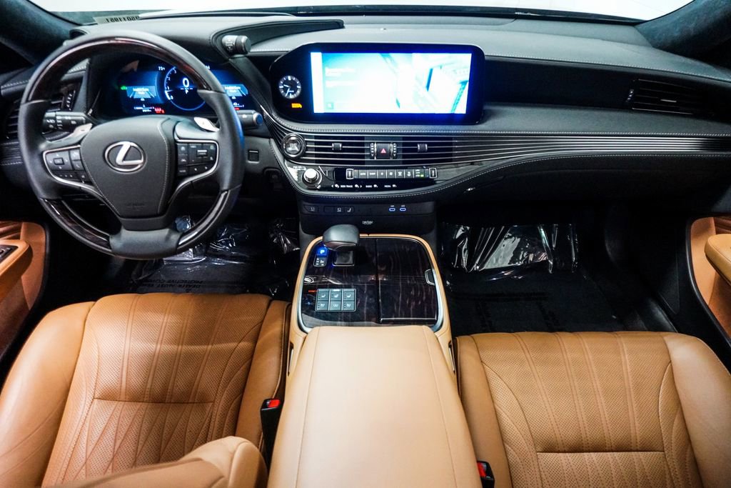 Used 2024 Lexus LS 500 AWD w/ Interior Upgrade Package image 14
