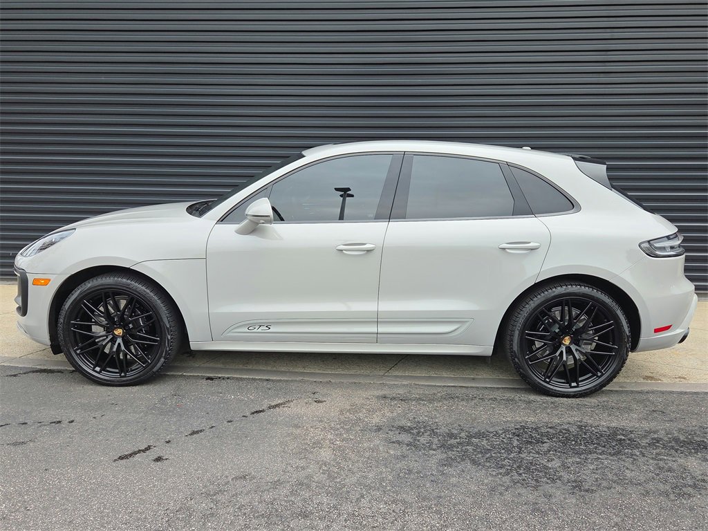 Used 2023 Porsche Macan GTS image 2