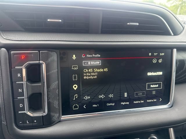 Used 2023 GMC Yukon Denali AWD/4WD image 19