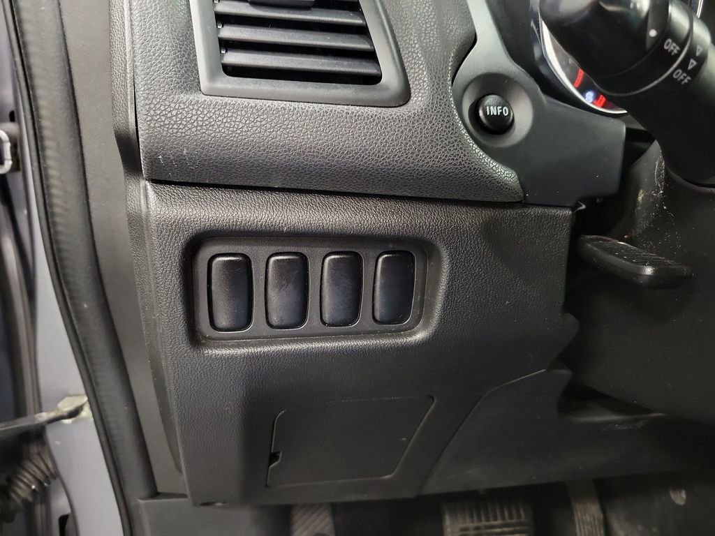 Used 2018 Mitsubishi Outlander Sport ES image 21