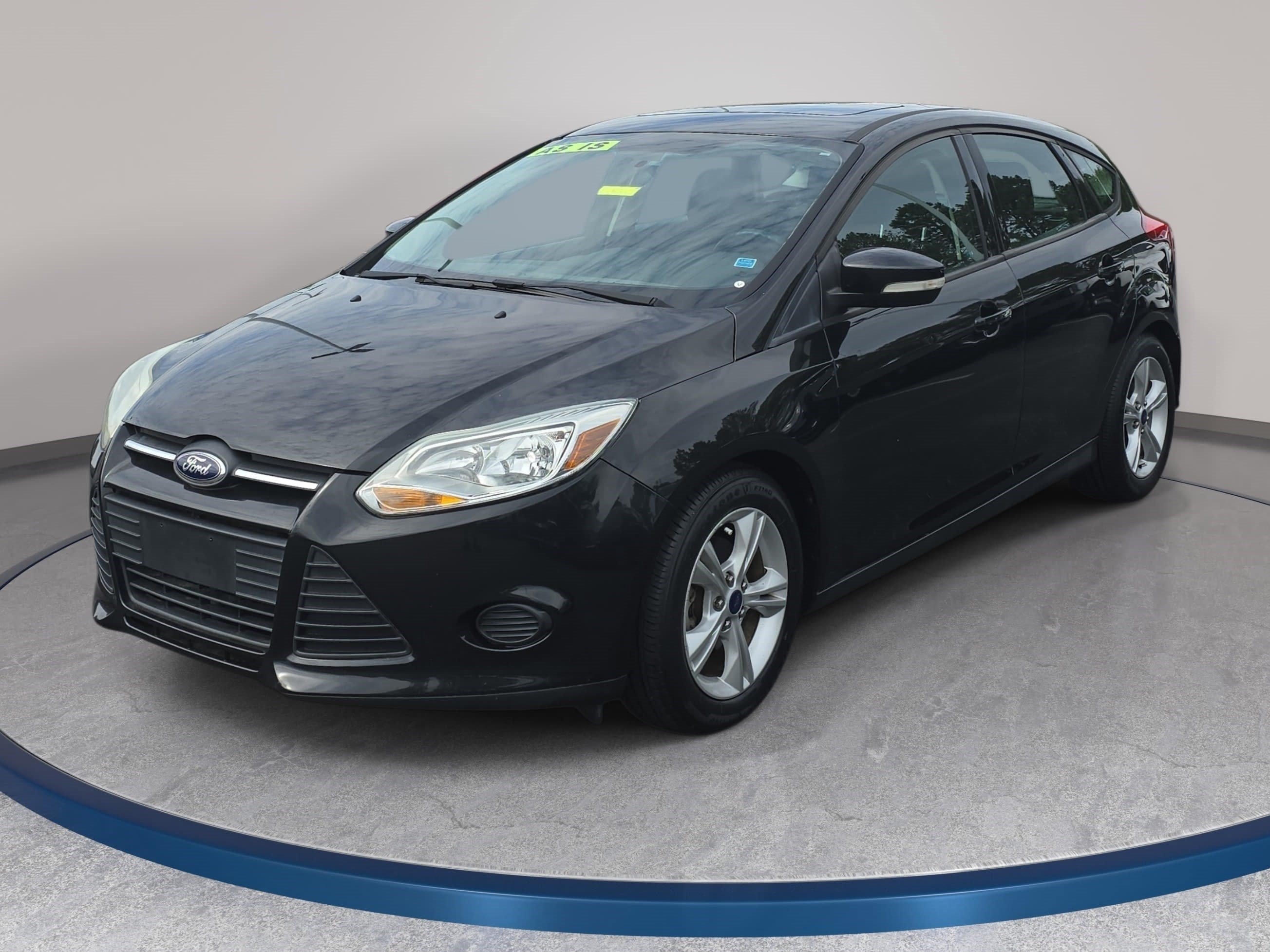 Used 2014 Ford Focus SE FWD image 1