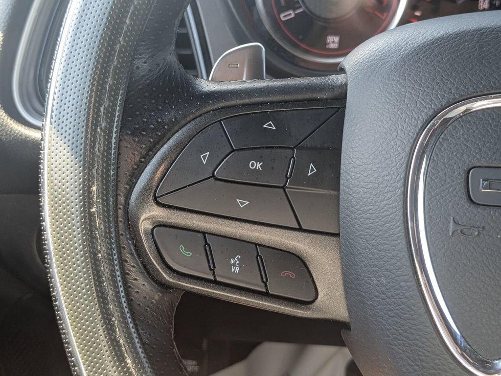 Used 2022 Dodge Challenger R/T RWD image 17